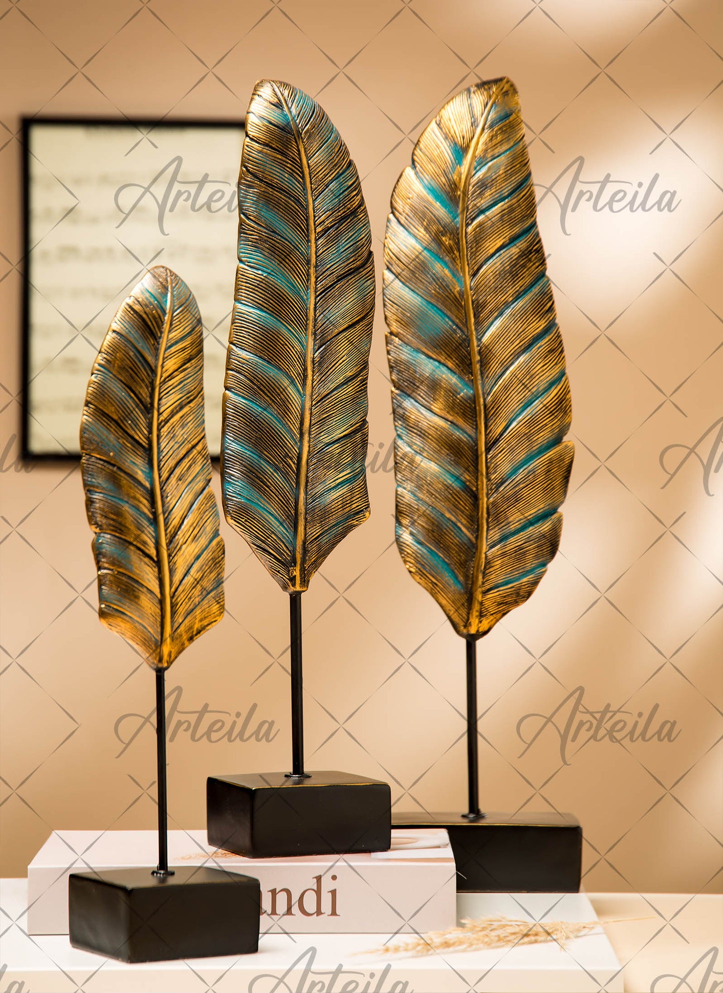 Feather set
