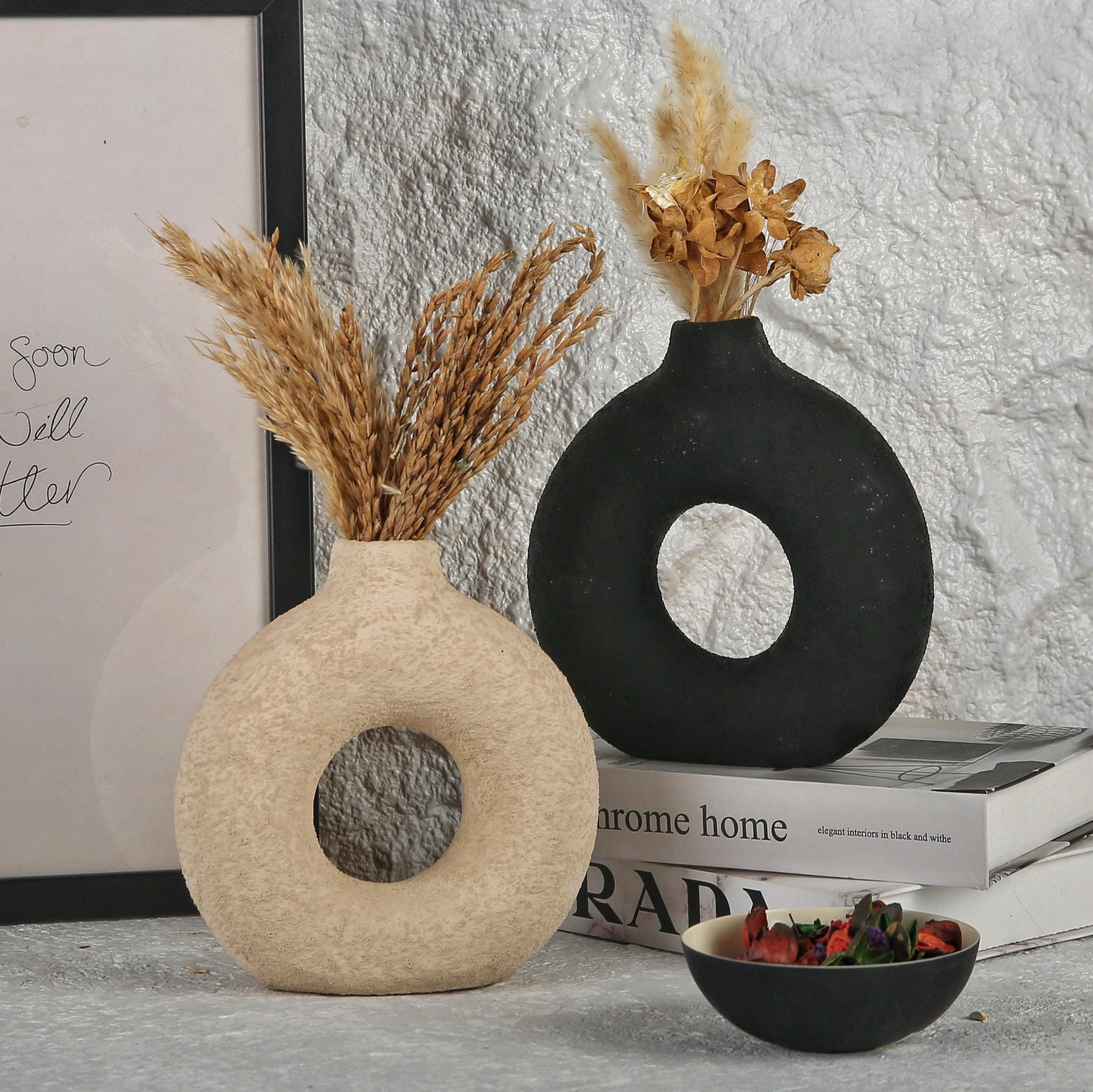 mix black and white Donuts vase set