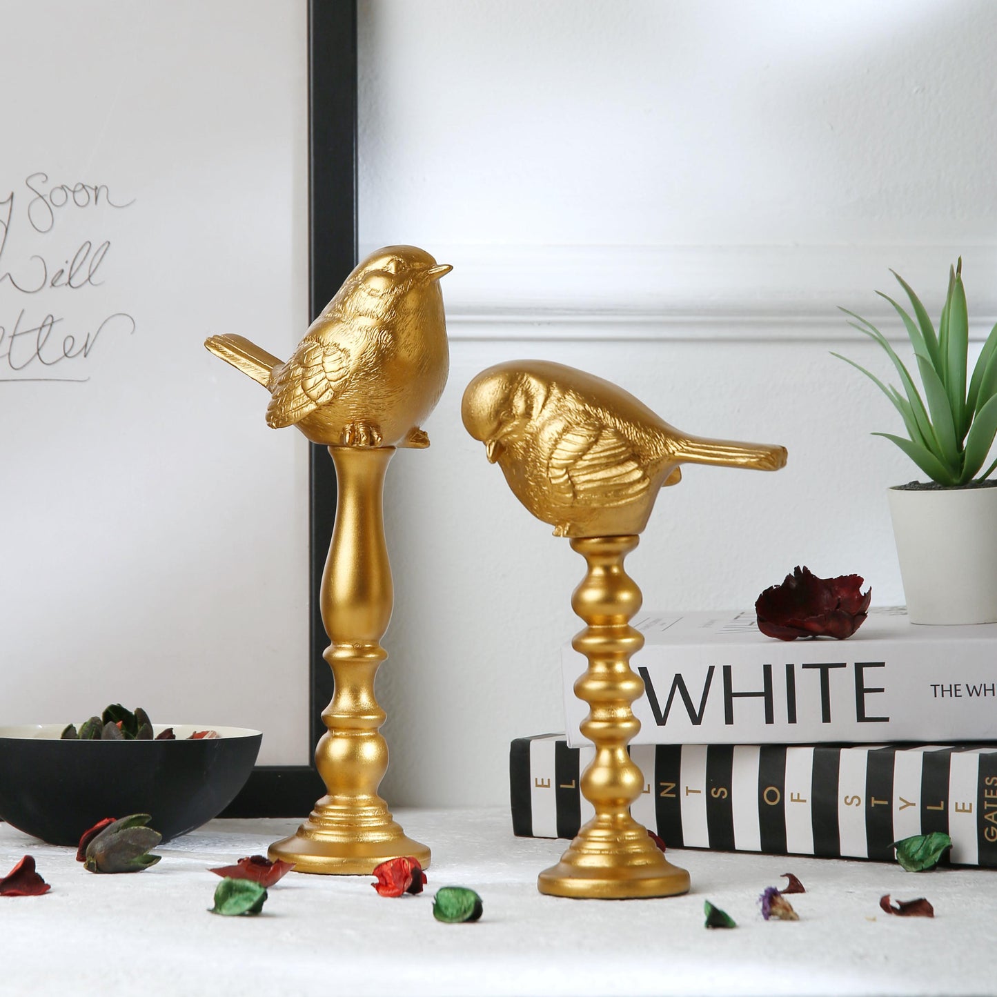 two birds set