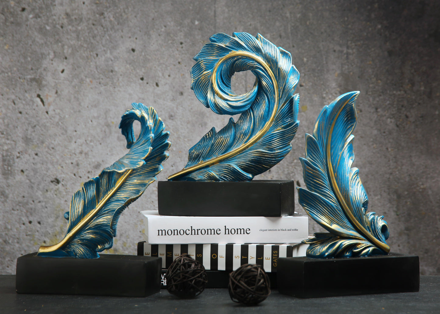 3 piece feather set