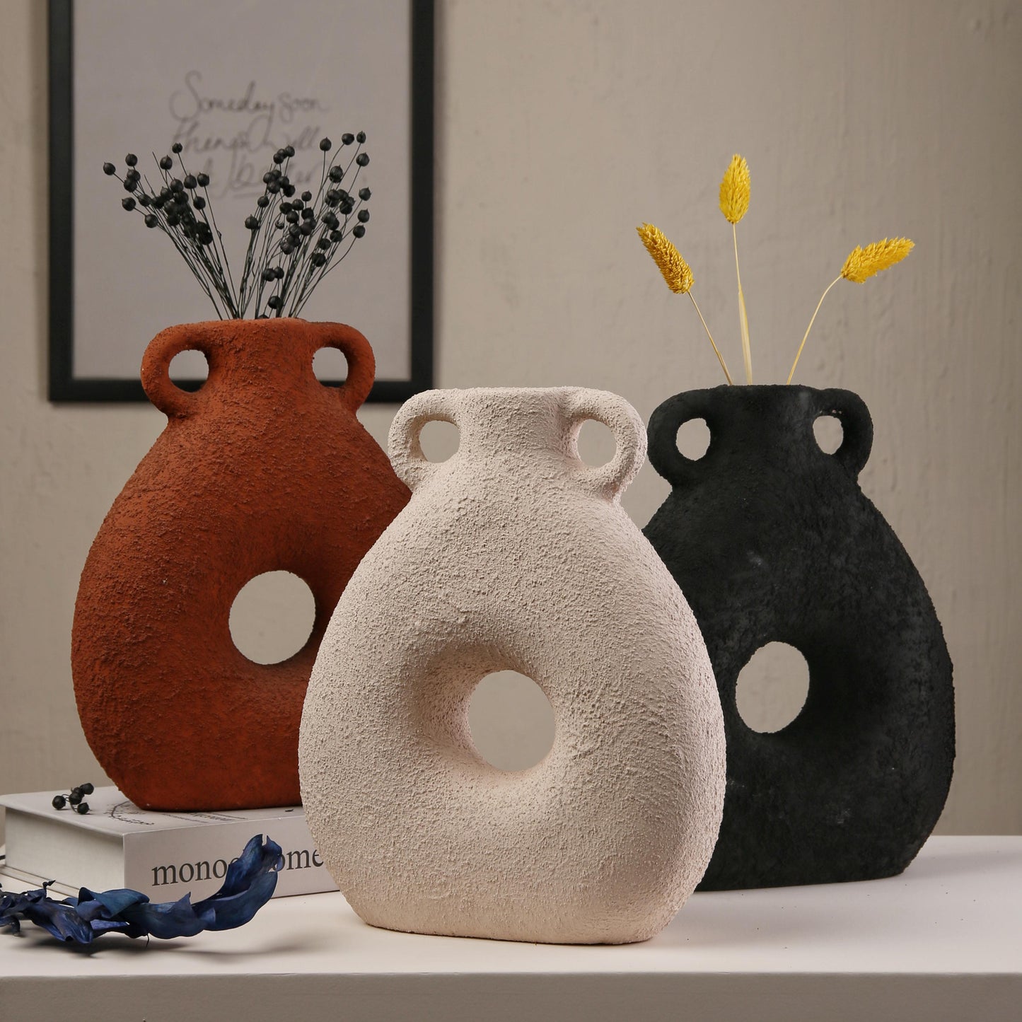 Pottery oasis vase