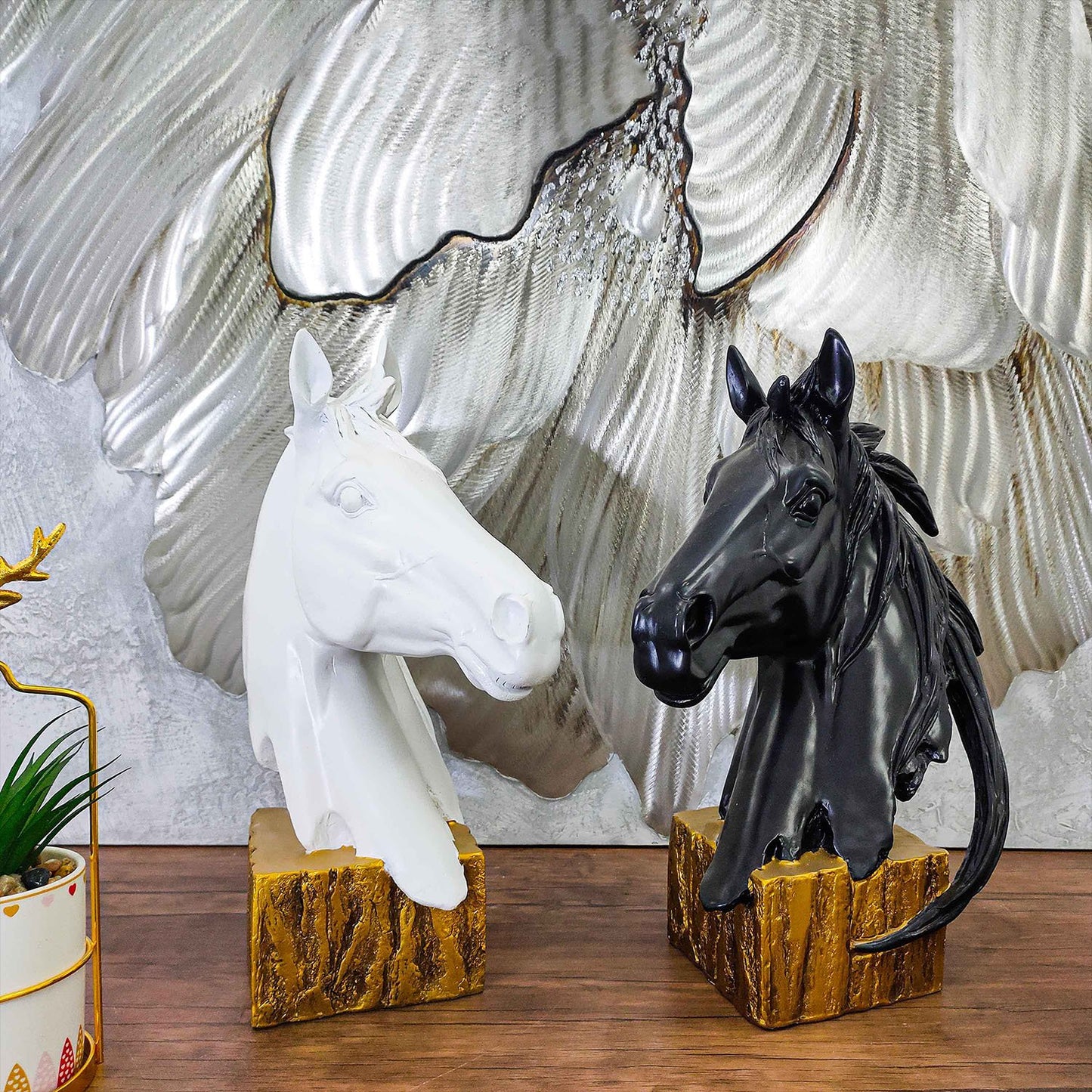 horse statue