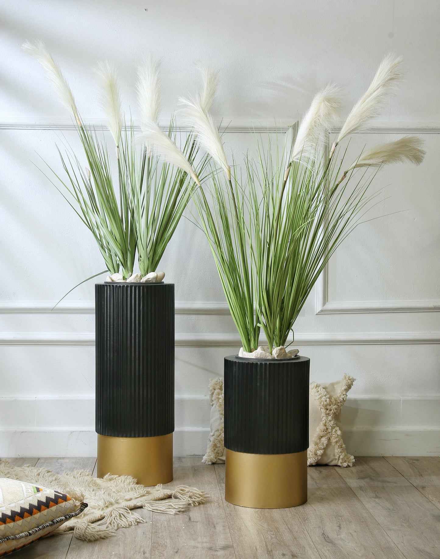 Artificial plant with wood stand