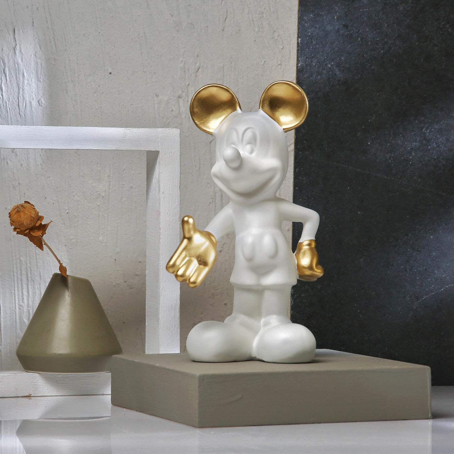 mickey and minnie white