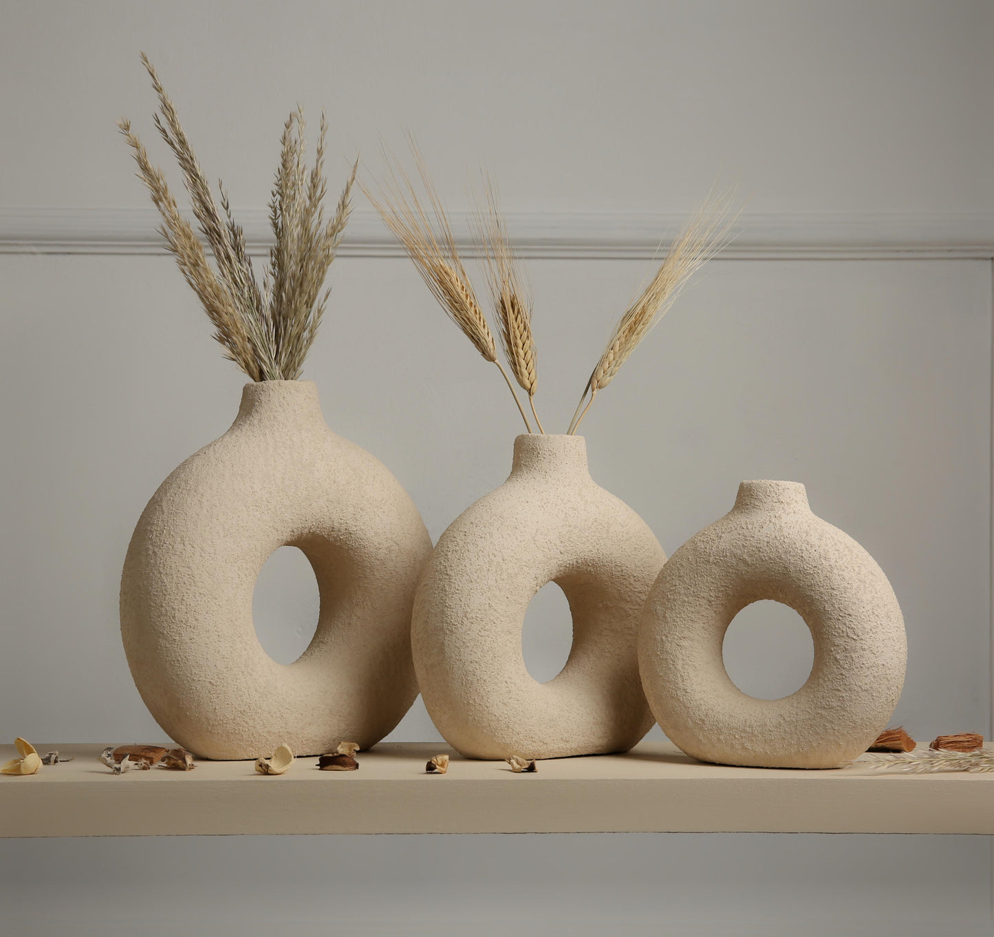 3 Donuts vase set