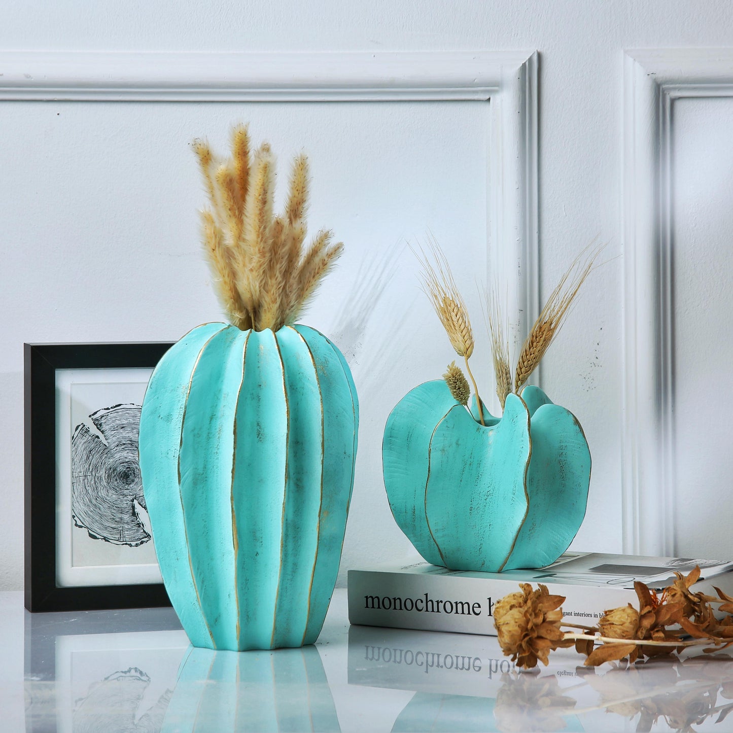 Set of abstract Vase