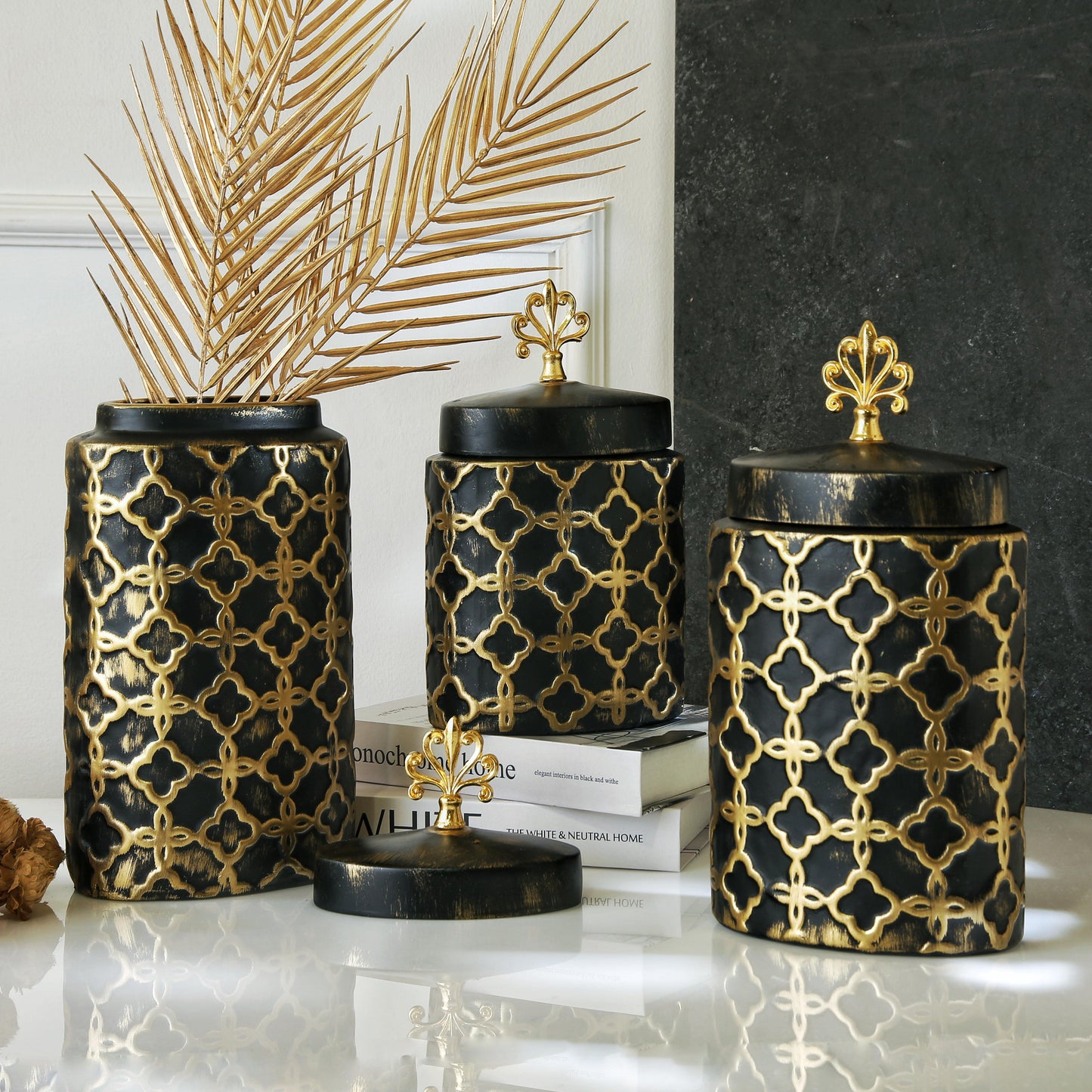 Set of Vase