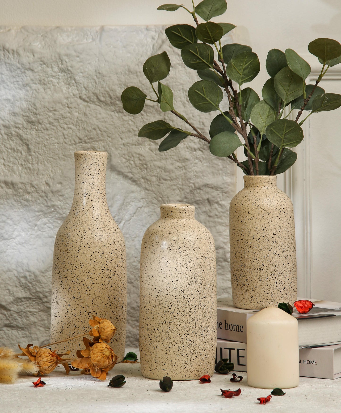 Pottery vase set