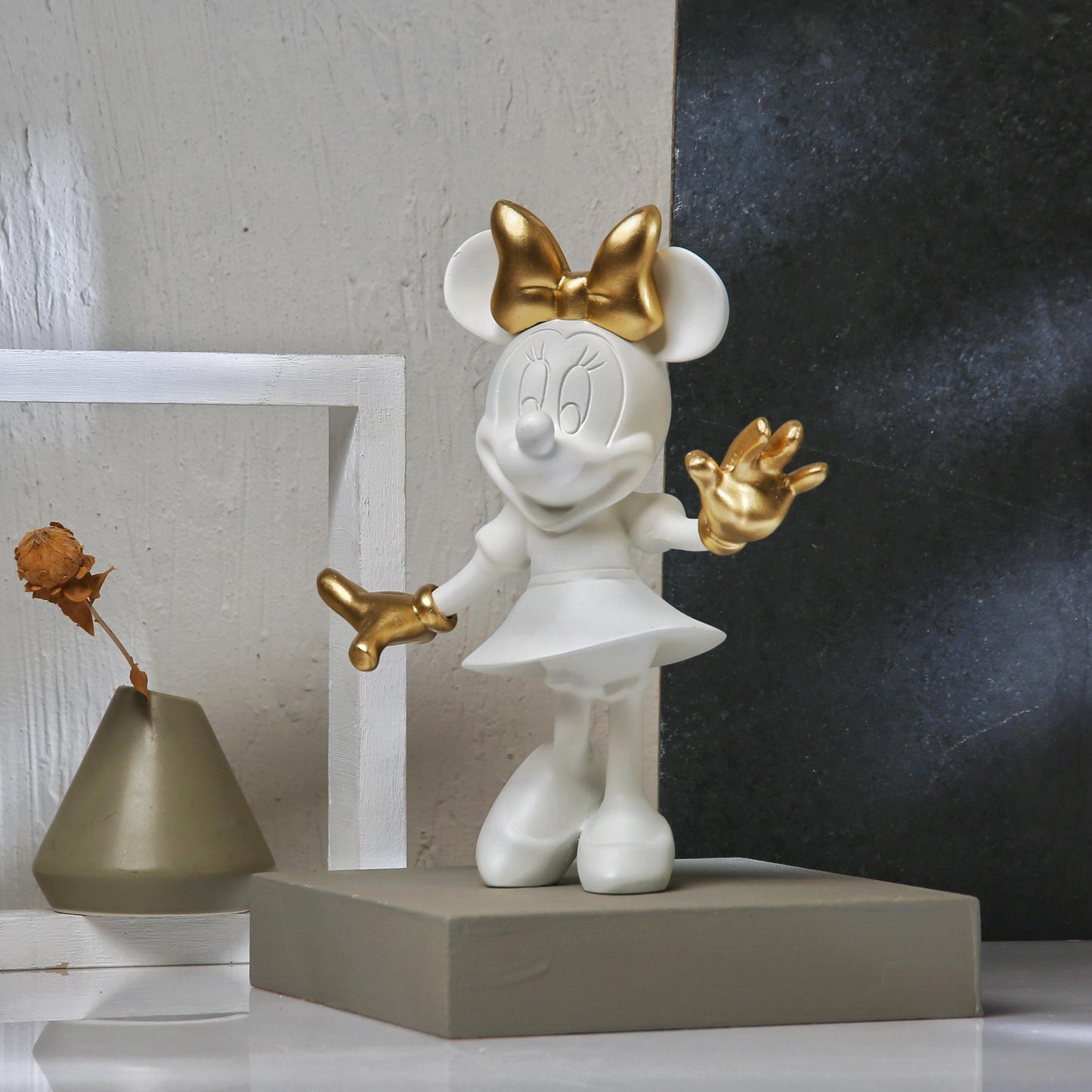 mickey and minnie white
