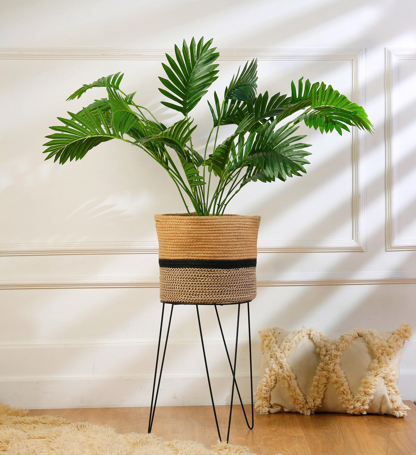 Artificial plant with metal stand