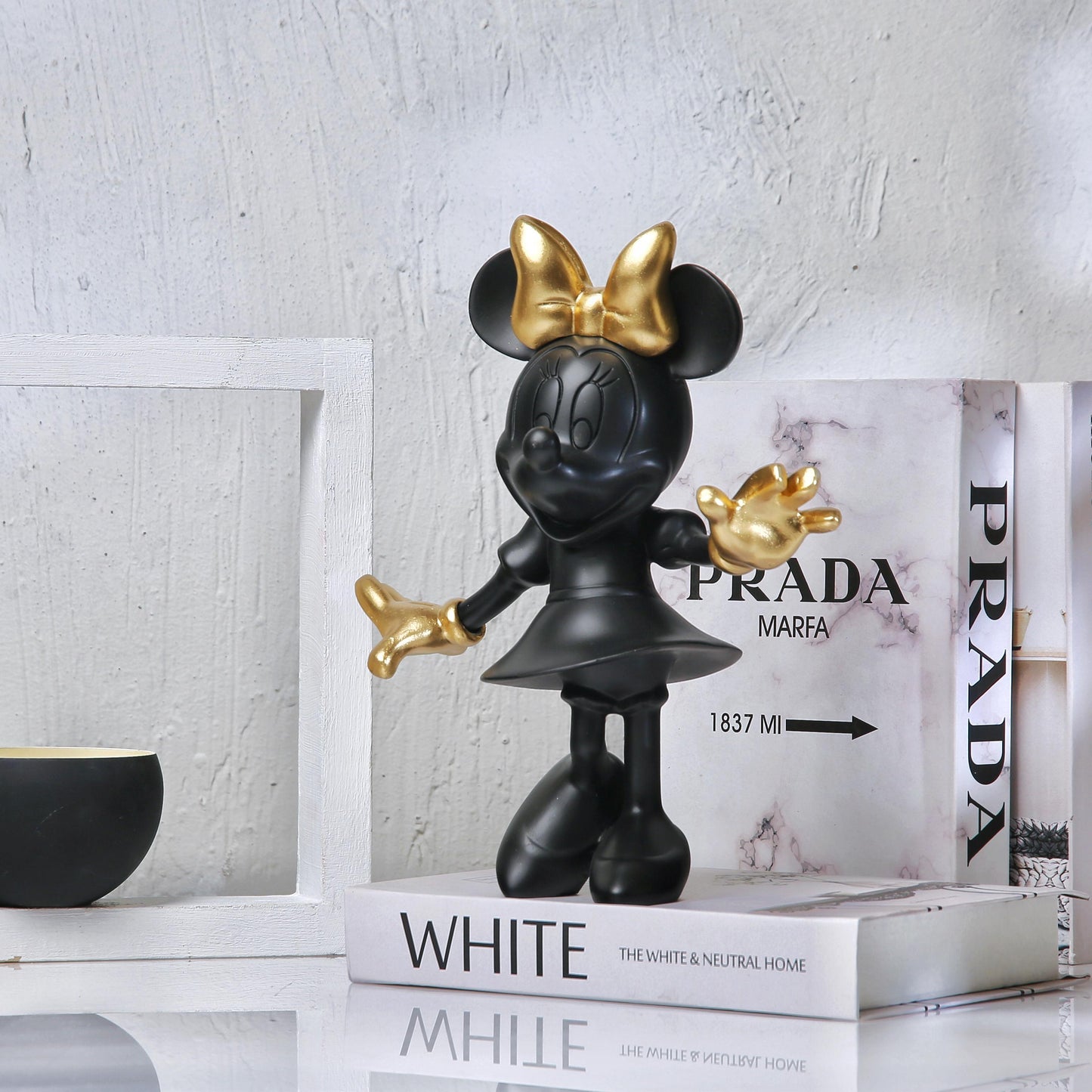 mickey and minnie black