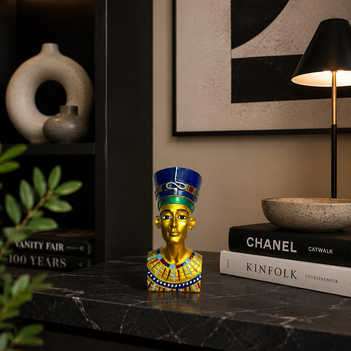 Nefertiti Sculpture