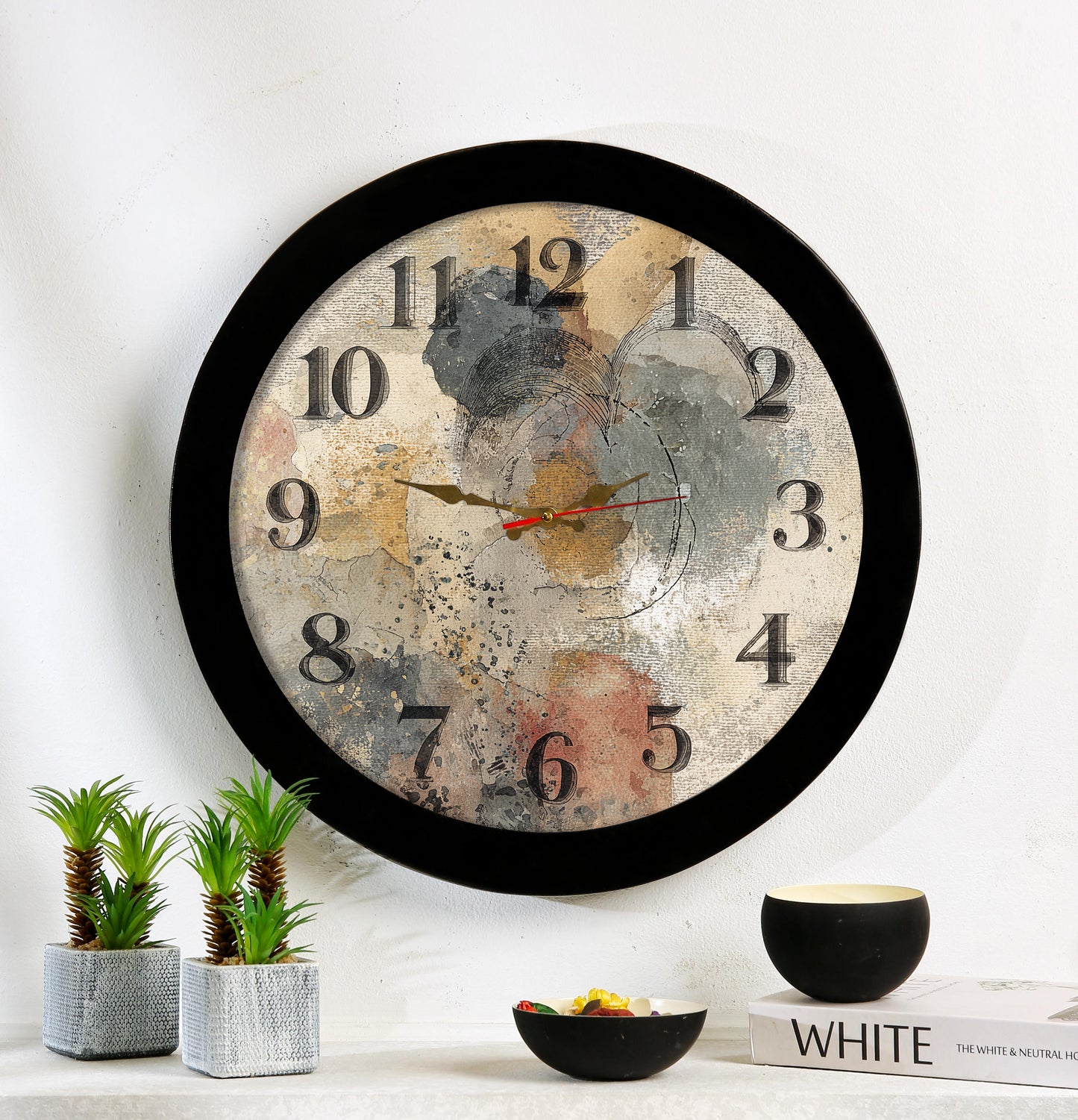 Boho Wall clock with resin frame and glass cover