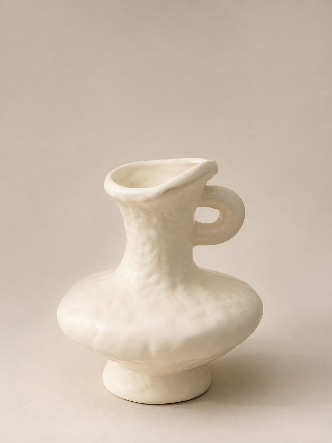 Nola Vase