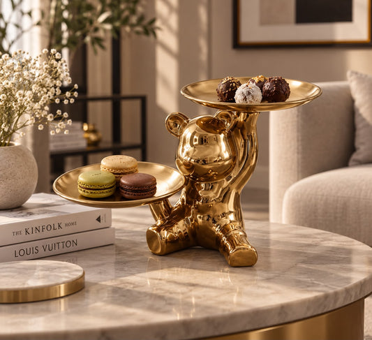 Golden Teddy with two trays