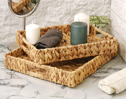 Woven trays set