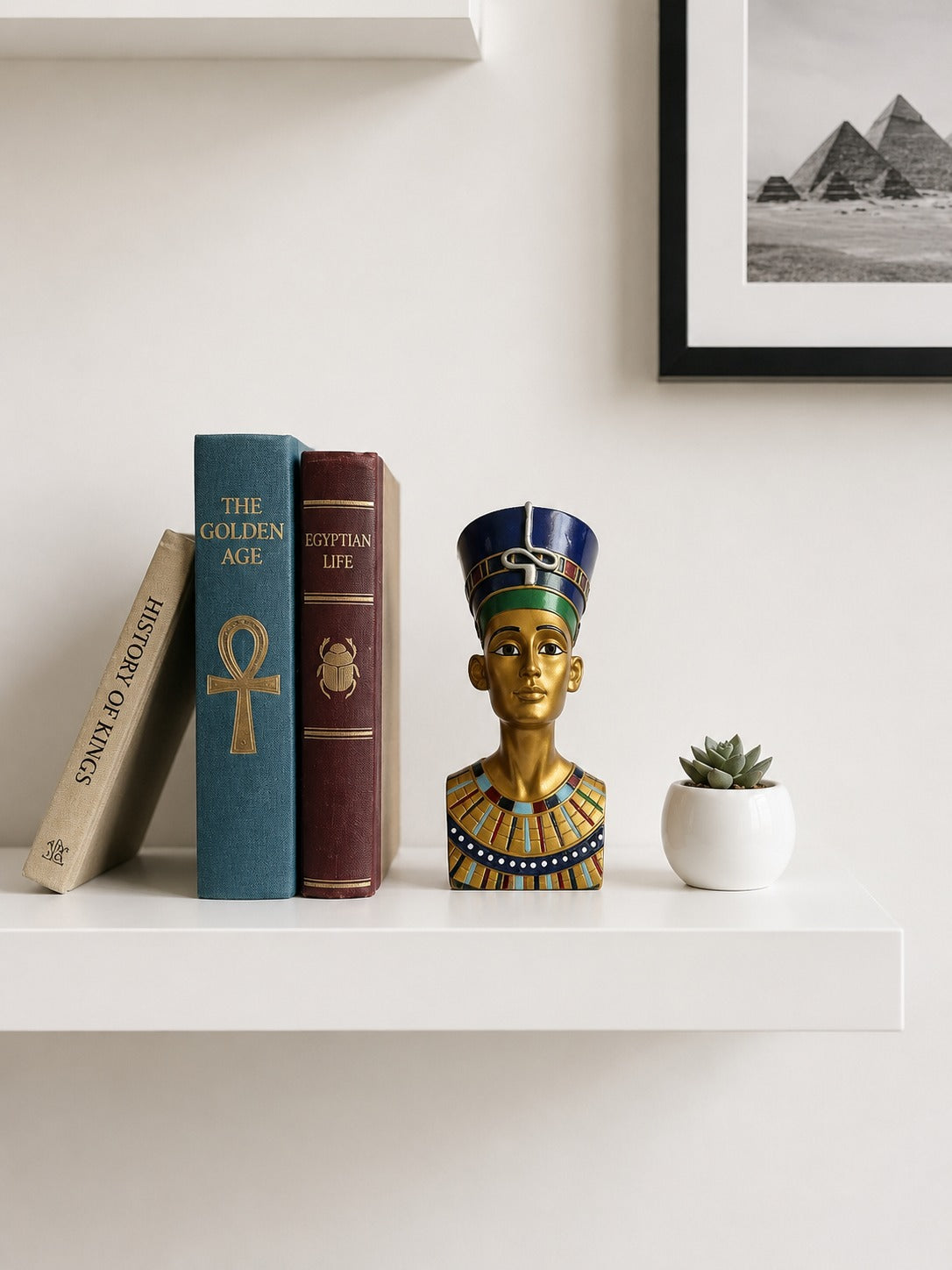 Nefertiti Sculpture